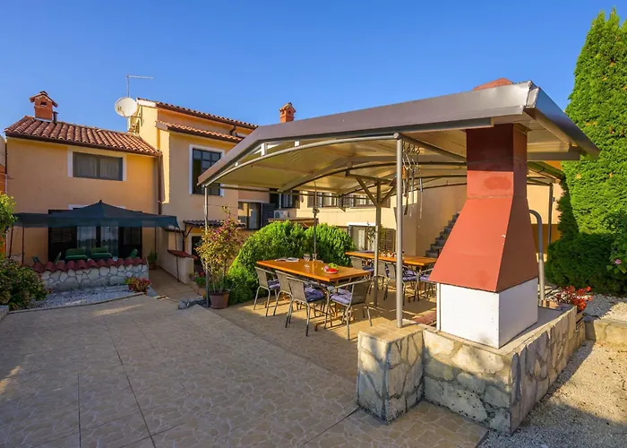 Ruhig Gelegene 7 By Interhome Stinjan