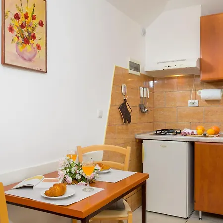 Apartment Ruhig Gelegene 7 By Interhome *