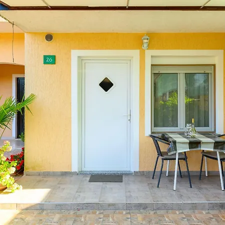 Apartment Ruhig Gelegene 7 By Interhome Stinjan